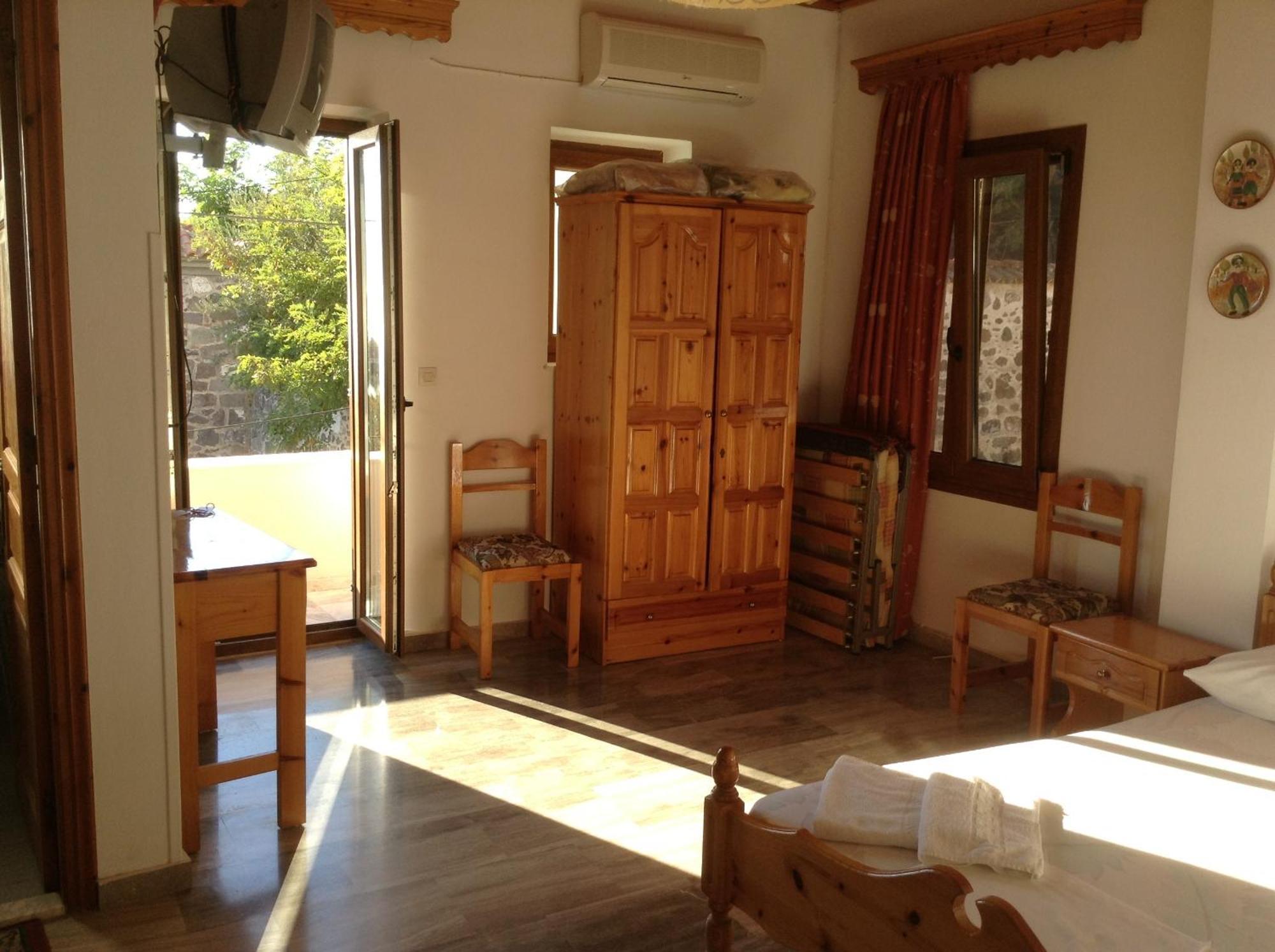 Mpaliaka Myrsini Apartamento Mithimna Quarto foto